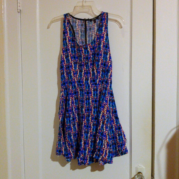 BeBop Dresses & Skirts - BeBop geometric print racerback knee length skater dress size M